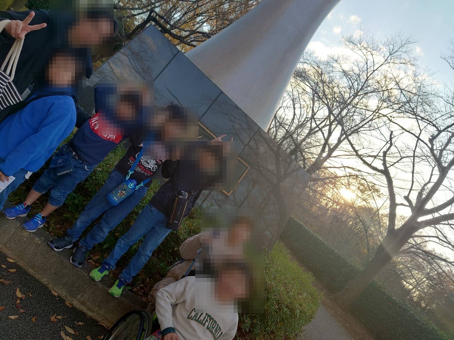 お出かけ活動での集合写真